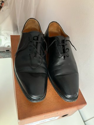Zapatos de vestir Berwick Negro T43