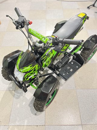 Quad a gasolina infantil