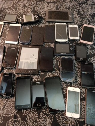 Lote Electrónica: Móviles, Tablet, E-reader