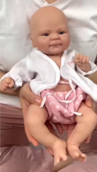 Muñeca reborn bebé silicona flexible
