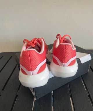 Adidas Scarpe da Ginnastica Rosa/Rosso Taglia 38.5