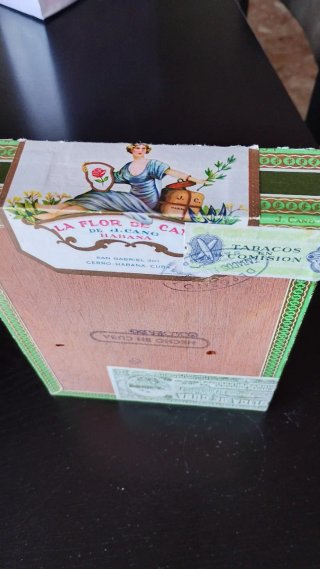 Cajas de tabaco antiguas de colección