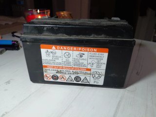 Batería Moto Solone YTX7A-BS 12V 6Ah