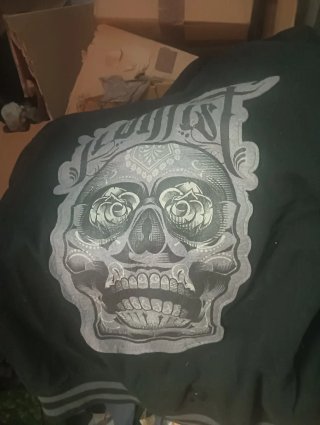Cazadora Iron Fist Calavera