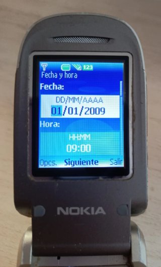 Teléfono Móvil Nokia Gris/Plateado Antiguo