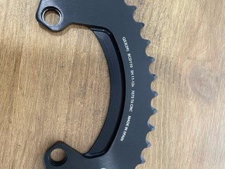 Rotor Q RINGS 53T Oval 110bcd