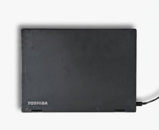 Toshiba Portégé X20W-D 12.5 Touch i5-7300U