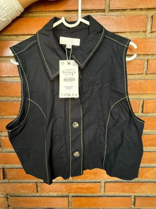Blusa Zara lunares lazo talla S