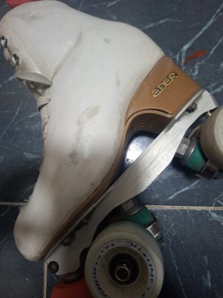 Patines patinaje artistico 235