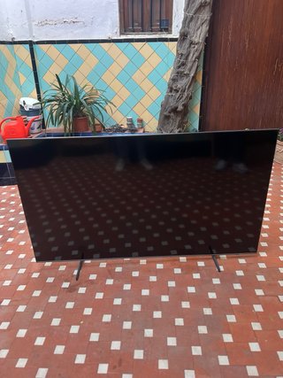 Televisor 75 Negro