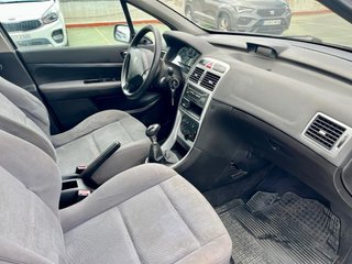 Peugeot 307 2004