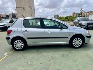 Peugeot 307 2004