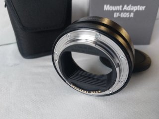 Adaptador Canon EF-EOS R