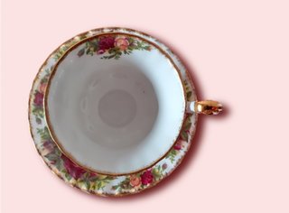 Set Taza y Platillo Royal Albert Old Country Roses
