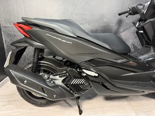 Honda Forza 125 ABS Negra/Gris