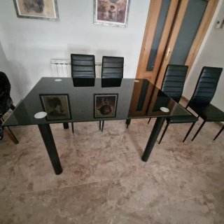 Mesa Comedor Cristal + 4 Sillas Patas Aluminio