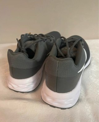 Scarpe Nike Uomo Taglia 44 Grigio Bianco