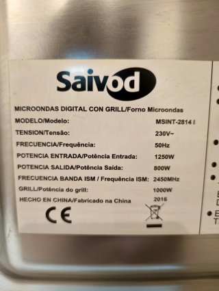 Microondas integrable SAVOID 20L