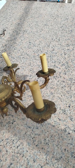Lámpara de bronce dorada años 80