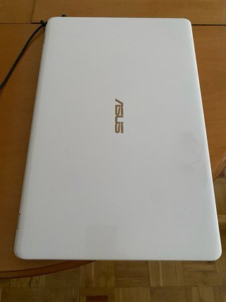 Asus Vivobook Pro 17 F705UQ - Blanco