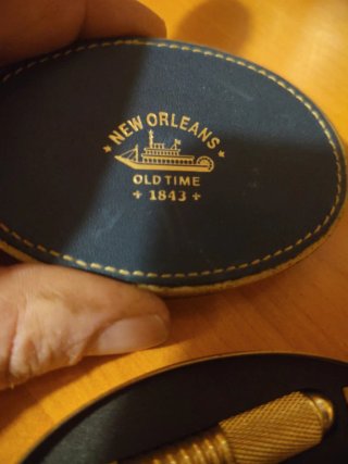 Scatola da barba vintage New Orleans 1843