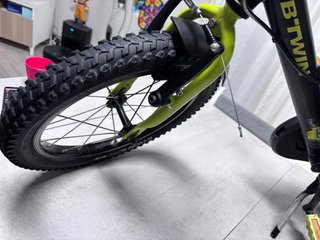 Bicicleta Btwin Dark Hero 500 16”