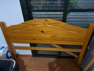 Cabecero de madera