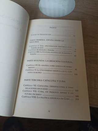 A Vueltas Con España