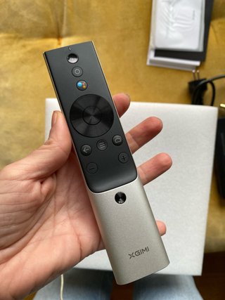Proyector XGIMI Horizon Full-HD Smart Home