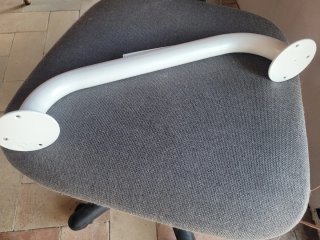 Asidero de baño acero pintado en blanco