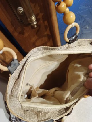 Bolso de verano con abalorios