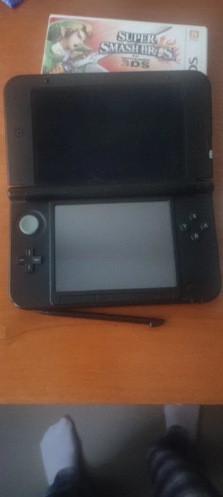 Nintendo 3DS XL Roja + Juegos