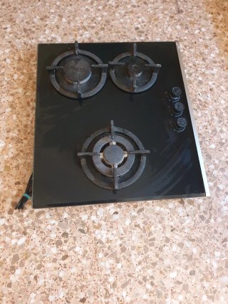 Placa de gas negra 3 fuegos