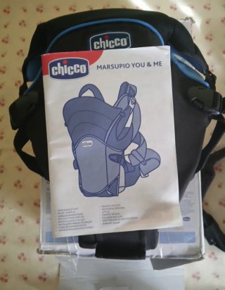 Mochila Portabebés Chicco You & Me como nueva.
