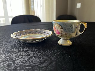 Demitasse Porcelana Fragonard bordo reticulado