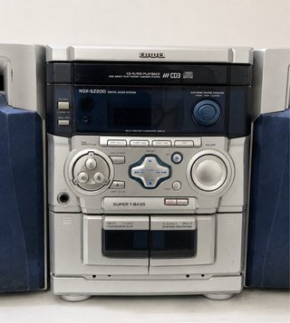 Mini cadena Aiwa NSX-SZ200 CD Radio Cassette