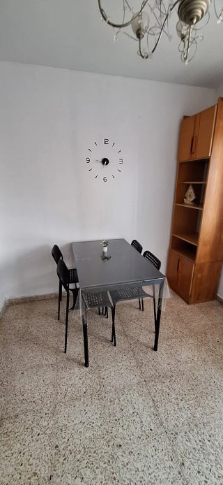 Alquilo habitación en León el 12 de Agosto