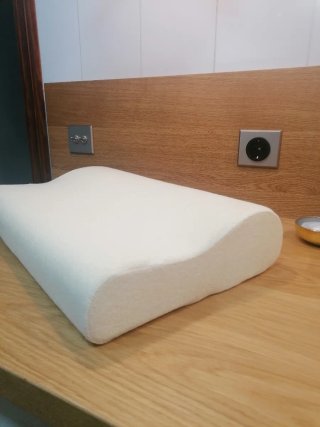 Almohada viscoelástica ergonómica ortopédica