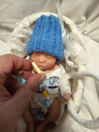 Muñeca Reborn de Silicona con Capazo