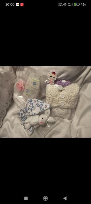 Muñeca Reborn de Silicona con Capazo