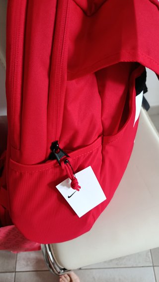 Mochila deportiva oficial Nike roja