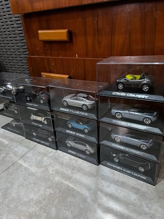 13 Coches a escala 1/43