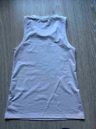 Camiseta deportiva Puma. Ajustada