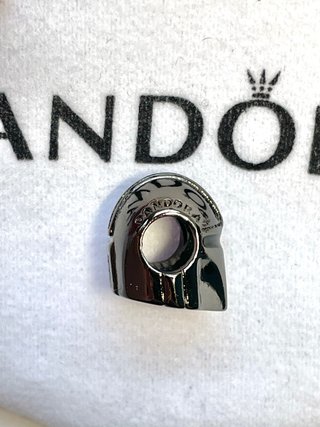 Charm Pandora Star Wars Mandalorian Plata