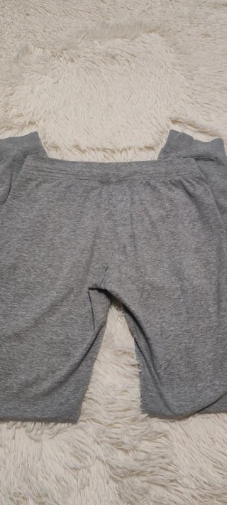 Pantalón chándal Nike gris