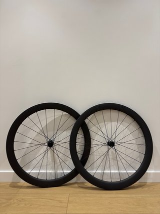 Ruedas Carbono 50mm | Ultraligeras 1300g | NUEVAS