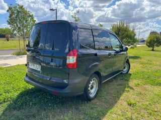 Ford Transit Courier 2015