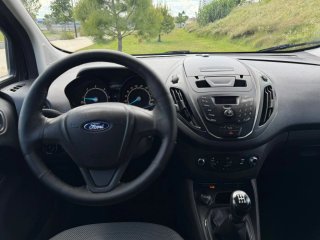 Ford Transit Courier 2015