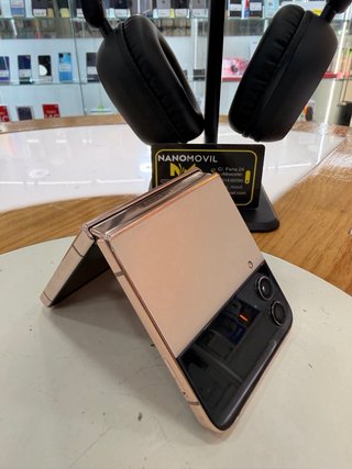 Samsung Z Flip 4 128GB Beige/Dorato