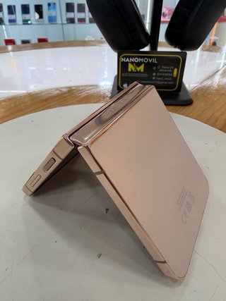 Samsung Z Flip 4 128GB Beige/Dorato